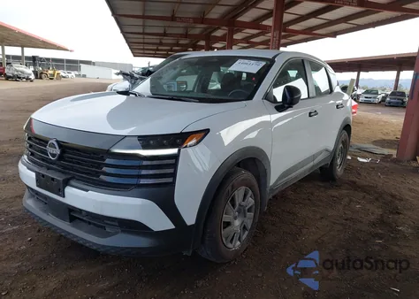 2025 Nissan Kicks S Intelligent Awd z USA, uszkodzony, nr VIN 3N8AP6BBXSL390228